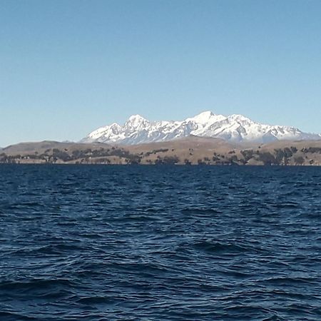 La Kantuta Comunidad Yumani Bagian luar foto